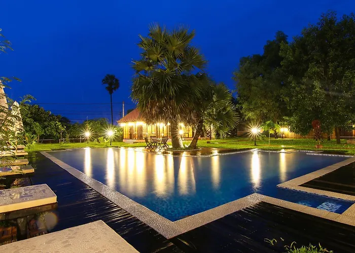 Hotel Angkor Heart 4*